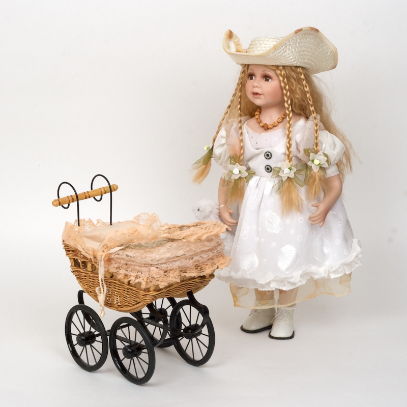 Porcelánové panenky pro sběratele